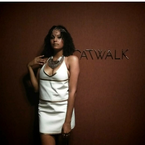 Empress Collection - Picture 7 of 7